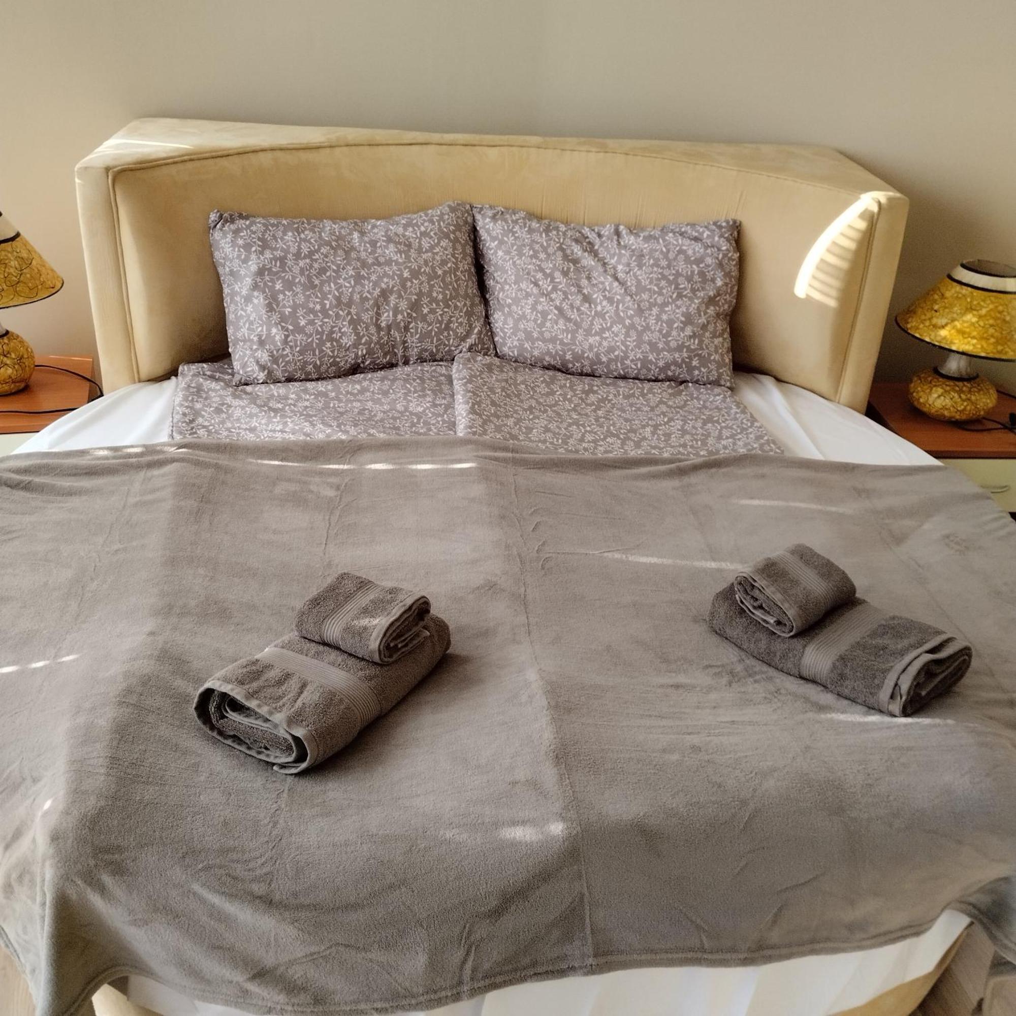 Sa Services Private Apartments, Eagle Rock Complex Beli Iskar Ngoại thất bức ảnh