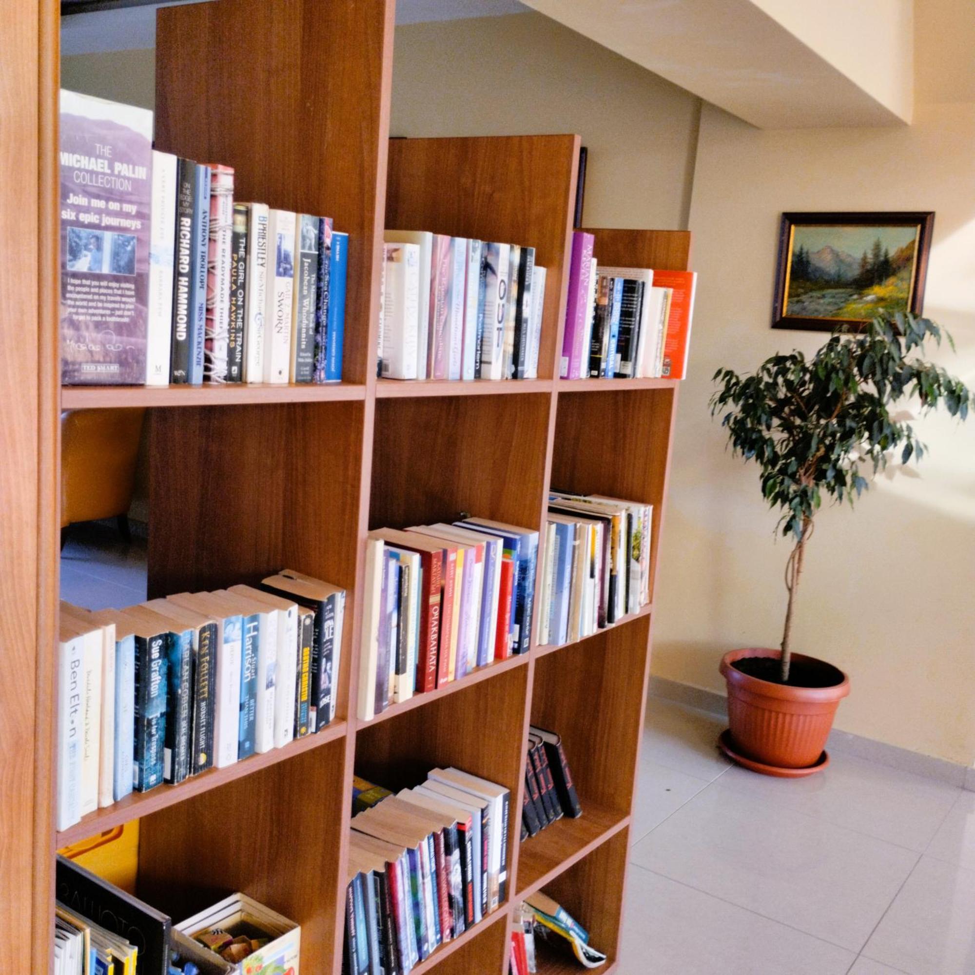 Sa Services Private Apartments, Eagle Rock Complex Beli Iskar Ngoại thất bức ảnh